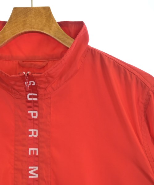Supreme เสื้อพาร์กาภูเขา