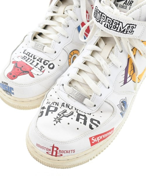 Supreme รองเท้าผ้าใบ