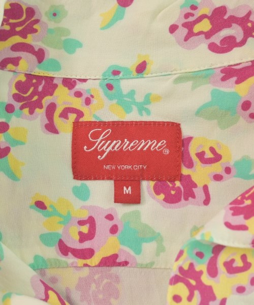 Supreme เสื้อลำลอง