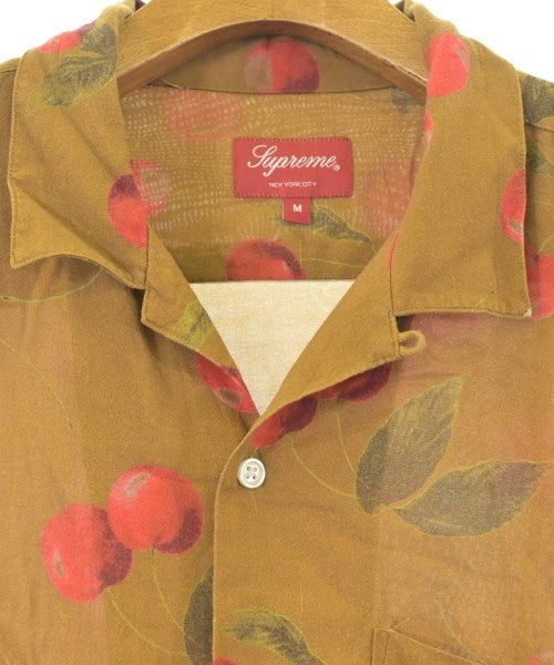 Supreme เสื้อลำลอง