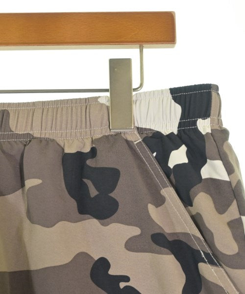 Supreme กางเกงขาสั้น