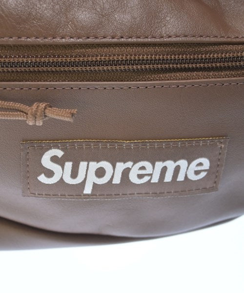 Supreme กระเป๋าสะพาย