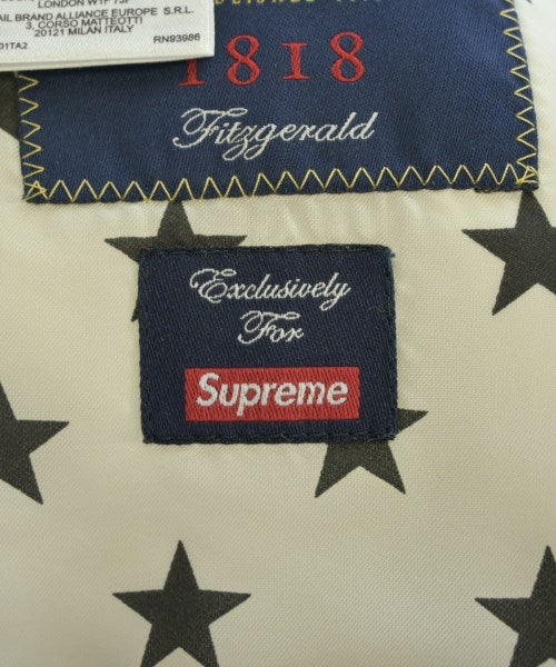 Supreme ชุดสูทแบบครบเซต (อื่นๆ)