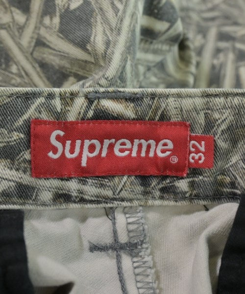 Supreme กางเกงขาสั้น