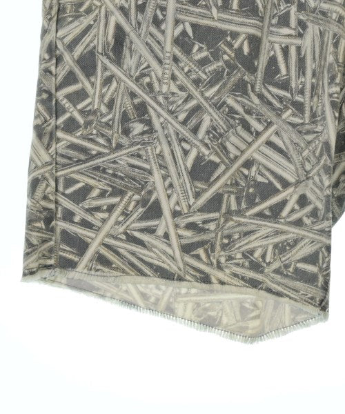 Supreme กางเกงขาสั้น