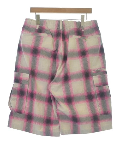 Supreme กางเกงขาสั้น