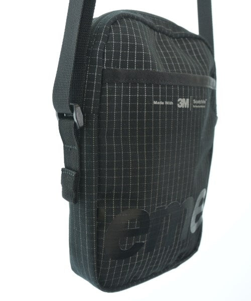 Supreme กระเป๋าสะพาย