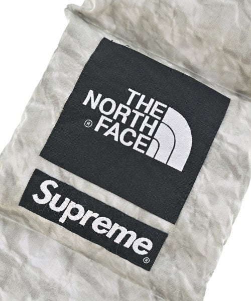 Supreme ผ้าพันคอกันหนาว