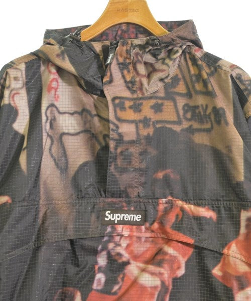 Supreme เสื้อพาร์กาภูเขา