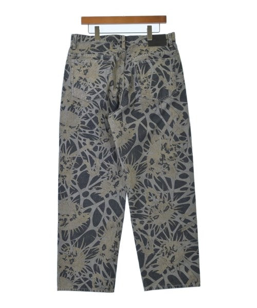 Supreme ยีนส์