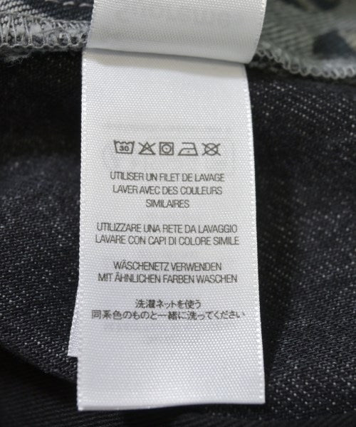 Supreme ยีนส์