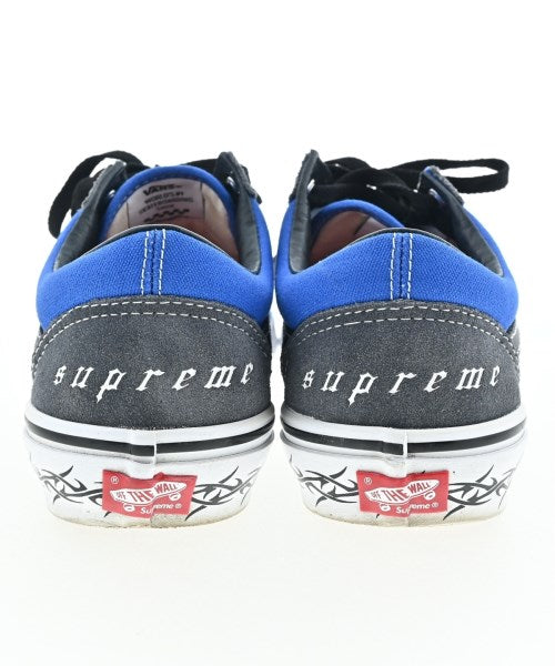 Supreme รองเท้าผ้าใบ