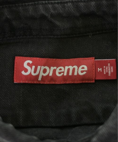 Supreme เสื้อลำลอง