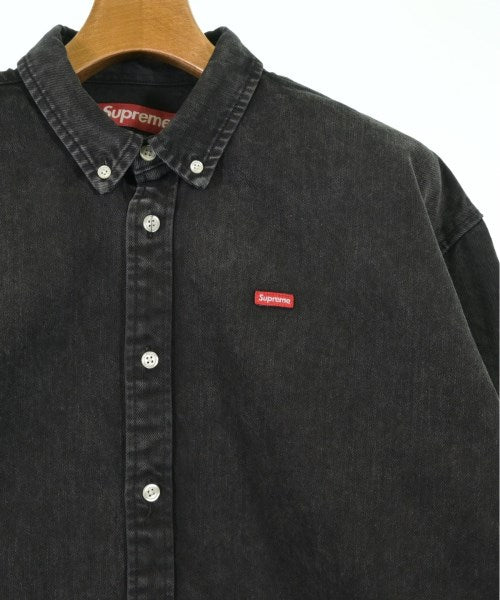Supreme เสื้อลำลอง