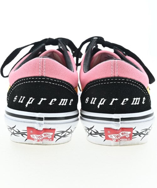 Supreme รองเท้าผ้าใบ