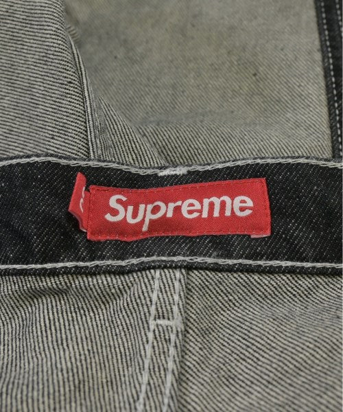 Supreme ยีนส์