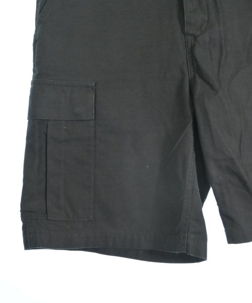 Supreme กางเกงขาสั้น