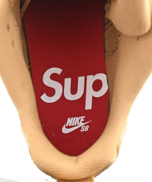 Supreme รองเท้าผ้าใบ