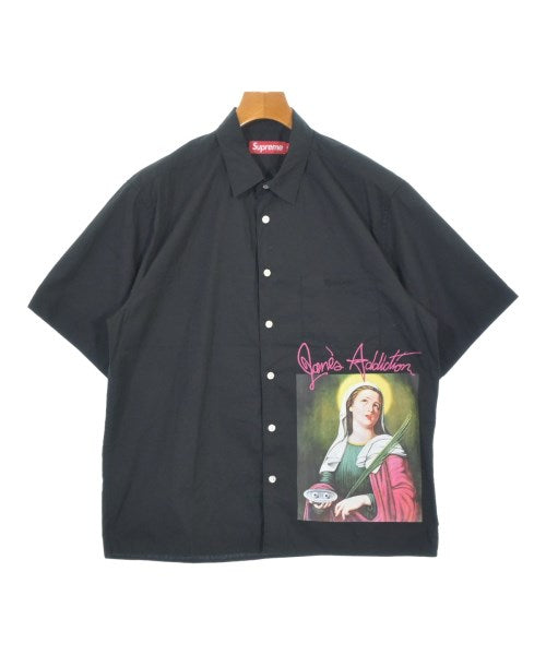 Supreme เสื้อลำลอง
