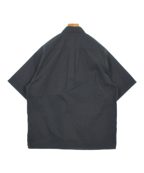 Supreme เสื้อลำลอง