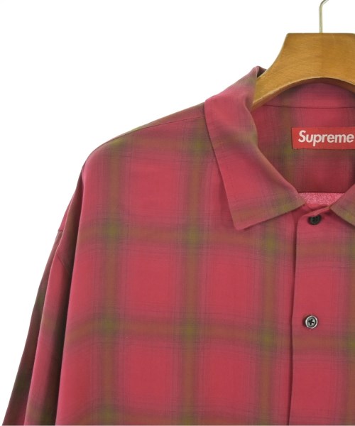 Supreme เสื้อลำลอง