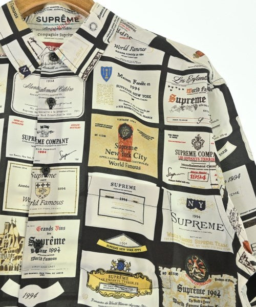 Supreme เสื้อลำลอง