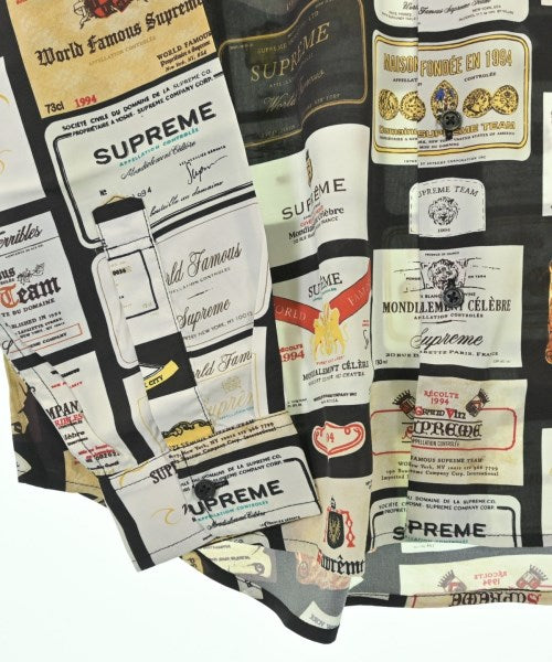 Supreme เสื้อลำลอง