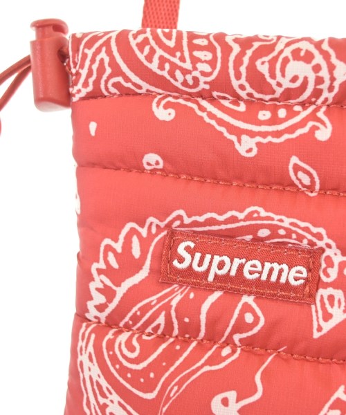 Supreme กระเป๋าสะพาย