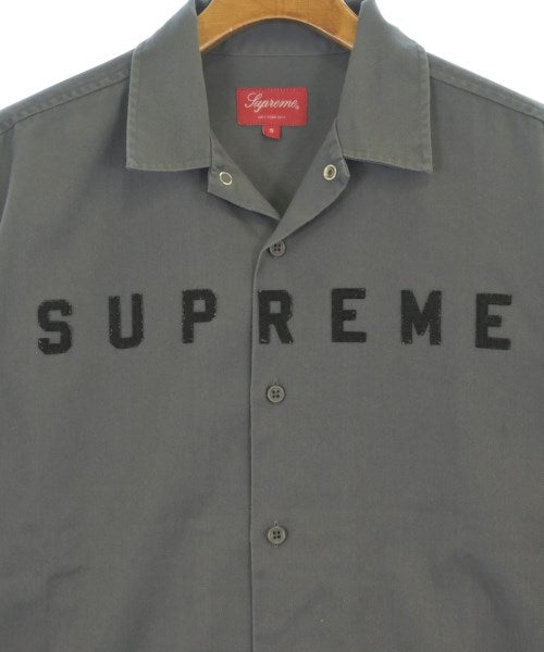 Supreme เสื้อลำลอง