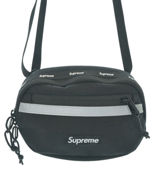 Supreme กระเป๋าสะพาย