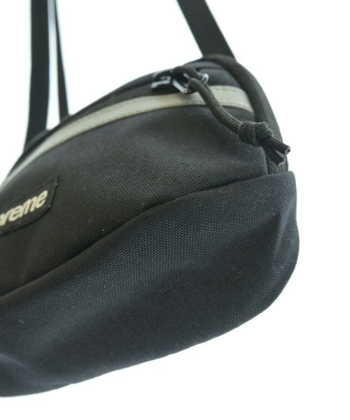 Supreme กระเป๋าสะพาย