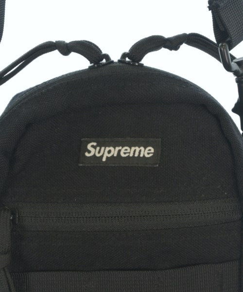 Supreme กระเป๋าสะพาย