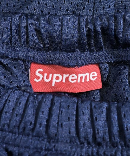 Supreme กางเกงขาสั้น