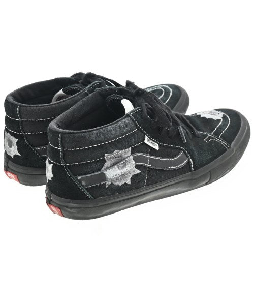 Supreme รองเท้าผ้าใบ