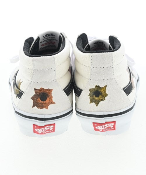Supreme รองเท้าผ้าใบ