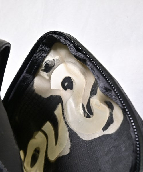 Supreme กระเป๋าสะพาย