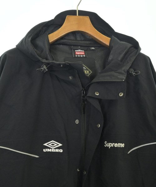 Supreme เสื้อพาร์กาภูเขา
