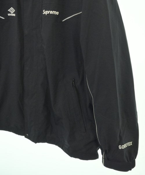 Supreme เสื้อพาร์กาภูเขา