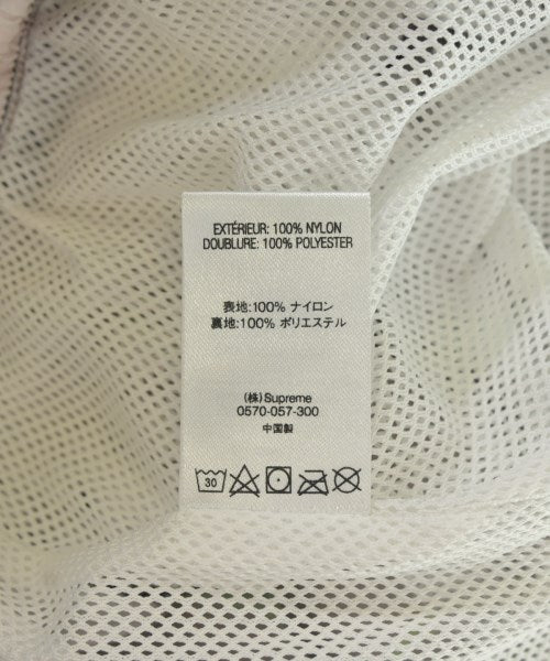 Supreme กางเกงขาสั้น