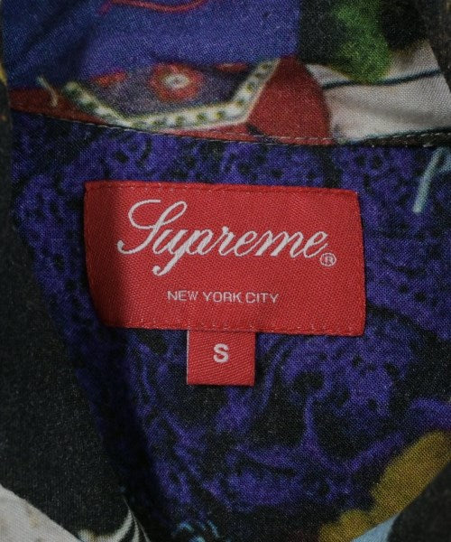 Supreme เสื้อลำลอง