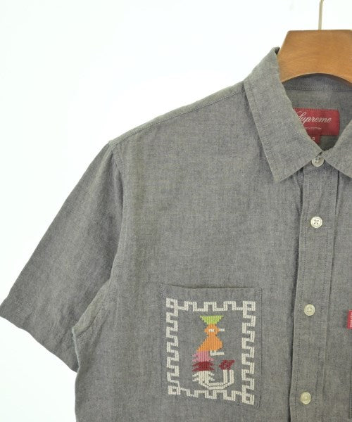 Supreme เสื้อลำลอง