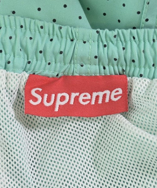 Supreme กางเกงขาสั้น