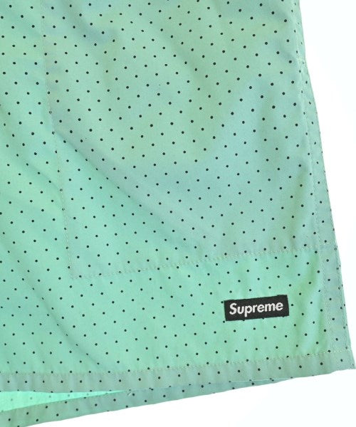 Supreme กางเกงขาสั้น