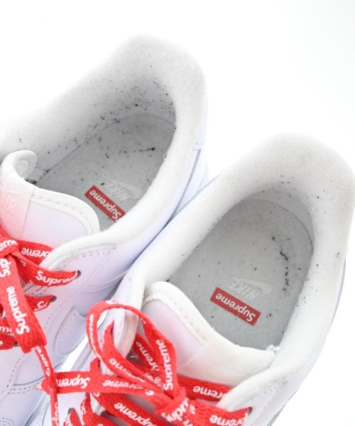 Supreme รองเท้าผ้าใบ