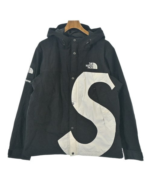 Supreme เสื้อพาร์กาภูเขา