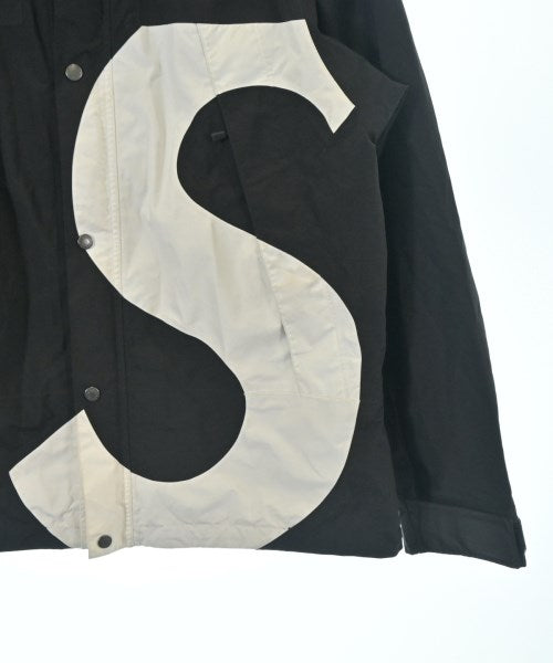 Supreme เสื้อพาร์กาภูเขา