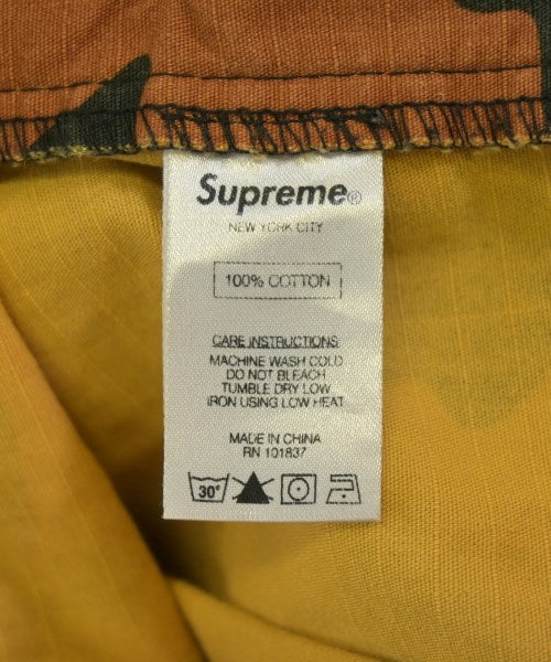 Supreme กางเกงขาสั้น