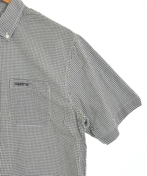 Supreme เสื้อลำลอง