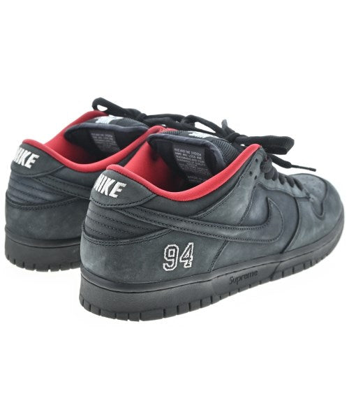 Supreme รองเท้าผ้าใบ
