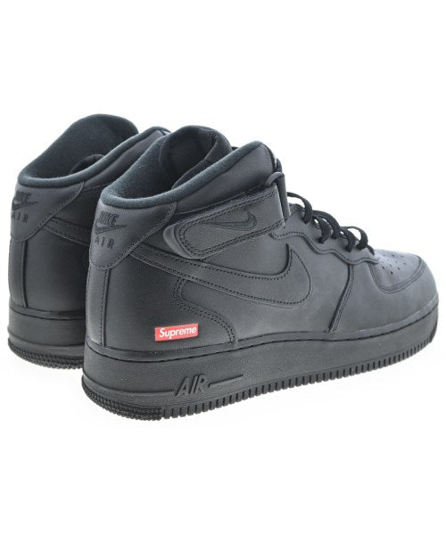 Supreme รองเท้าผ้าใบ